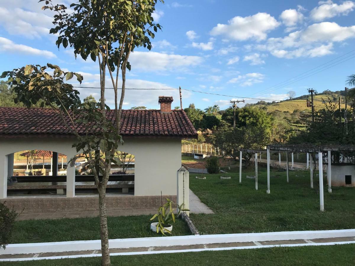 Sitio Dos Rodrigues Villa Lindóia Екстериор снимка